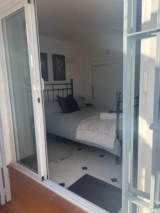 Studio Apartment Maro Casa Vistamar Bagian luar foto